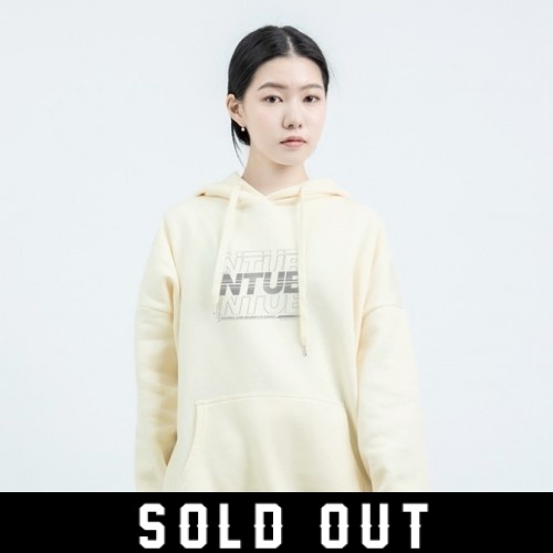 NTUB繪出快樂‧雷諾瓦落肩帽T_奶油白 NTUB繪出快樂‧雷諾瓦落肩帽T_奶油白